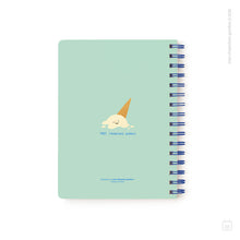 Cuaderno anillado + 1 lámina de stickers | Tamaño A5 | Hojas de puntos | Have an ice day