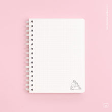 Cuaderno anillado + 1 lámina de stickers | Tamaño A5 | Hojas de puntos | Dormilona